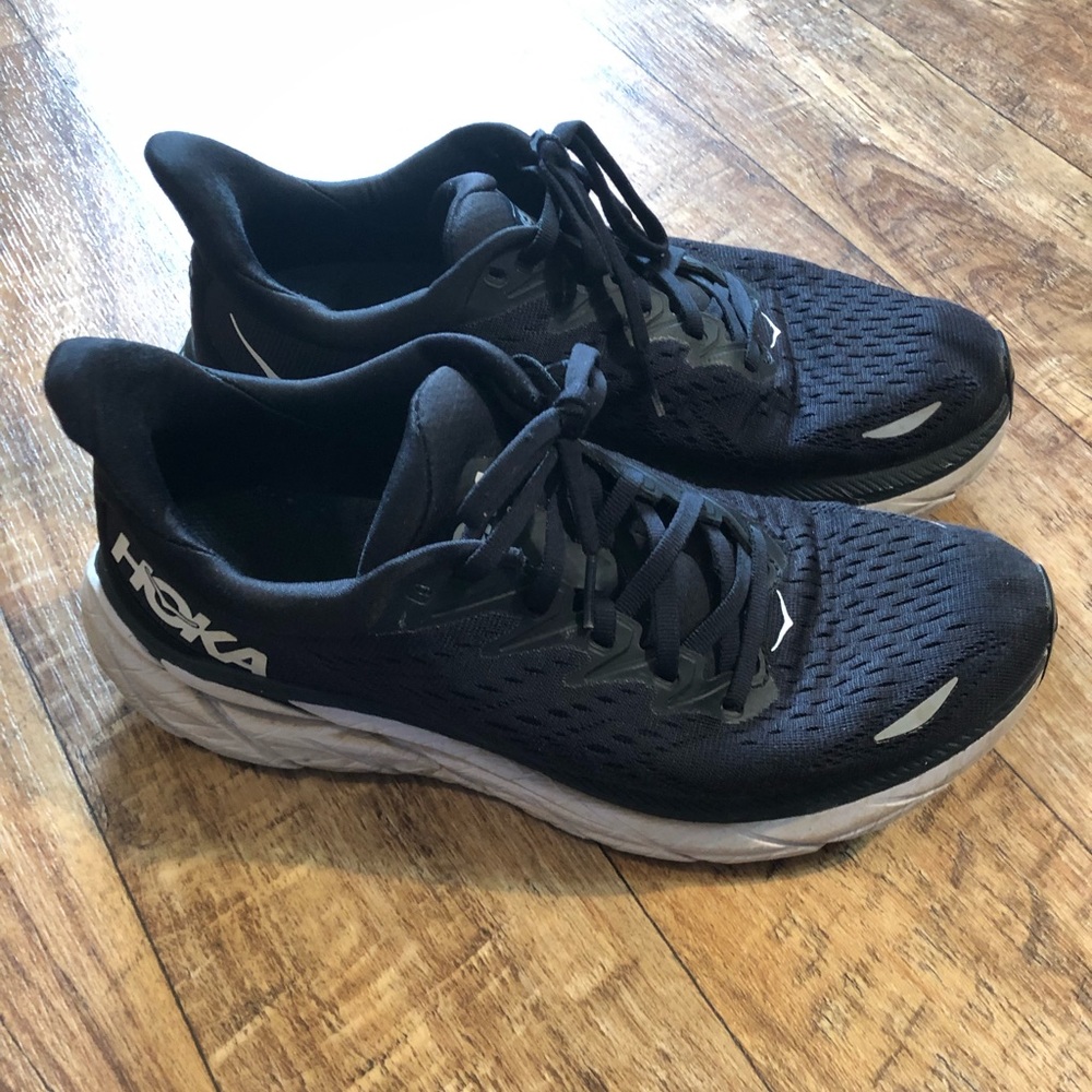 HOKA black tennis shoes